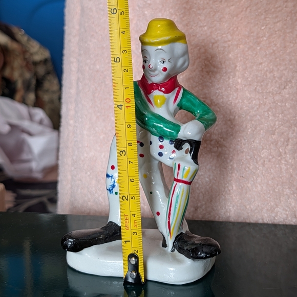 Vtg Ceramic Clown Figurine - Picture 5 of 5